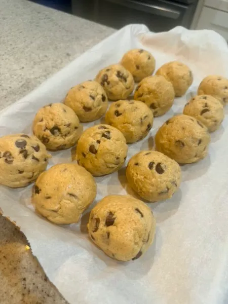 Sourdough Chocolate Chip Cookies